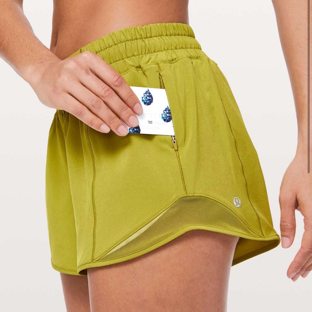 Lululemon Hotty Hot Shorts 3.5”